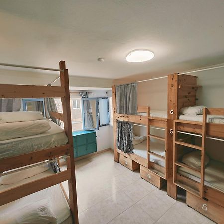 La Ventana Azul Surf Hostel Лас-Пальмас-де-Гран-Канария Экстерьер фото