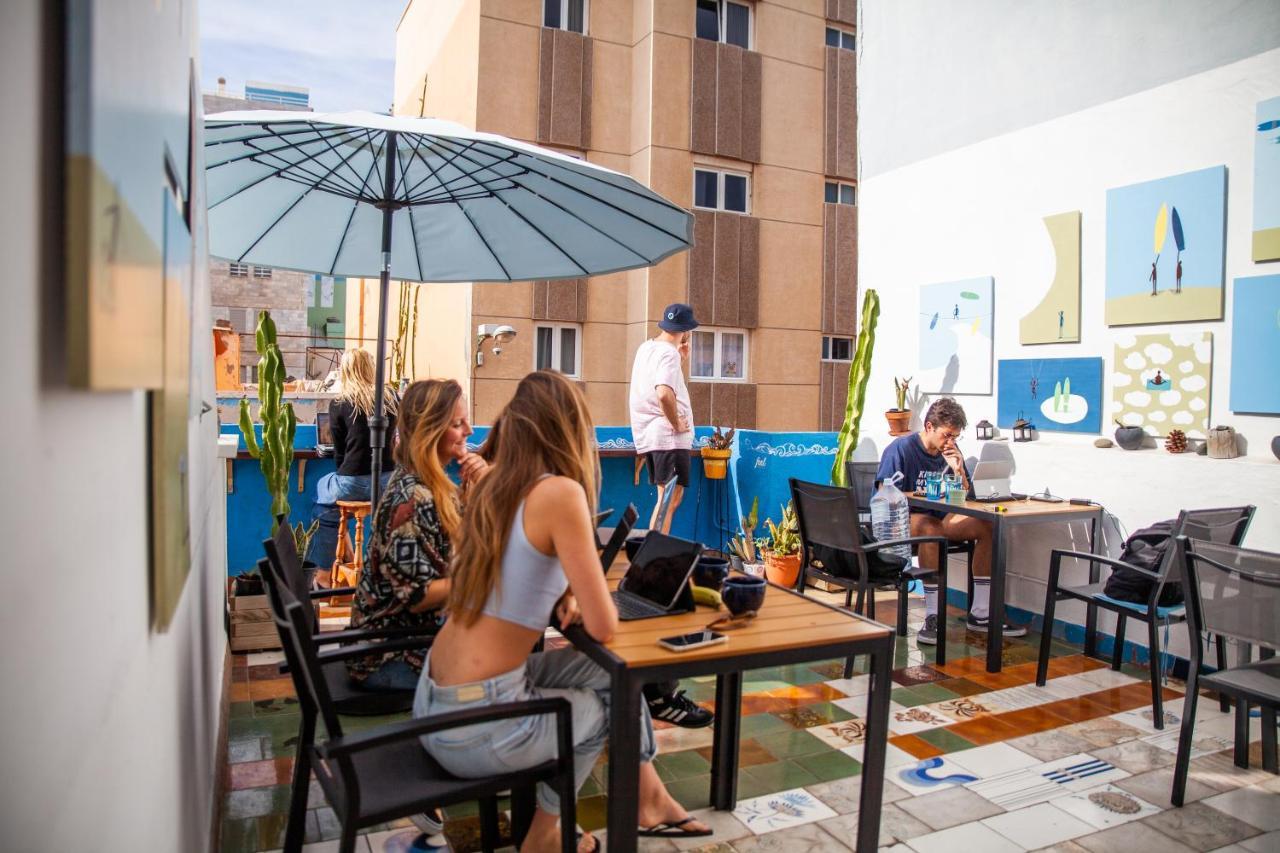 La Ventana Azul Surf Hostel Лас-Пальмас-де-Гран-Канария Экстерьер фото